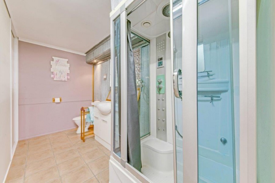 Real Estate in Boyne Island