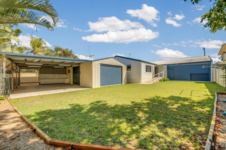 West Gladstone Properties Sold