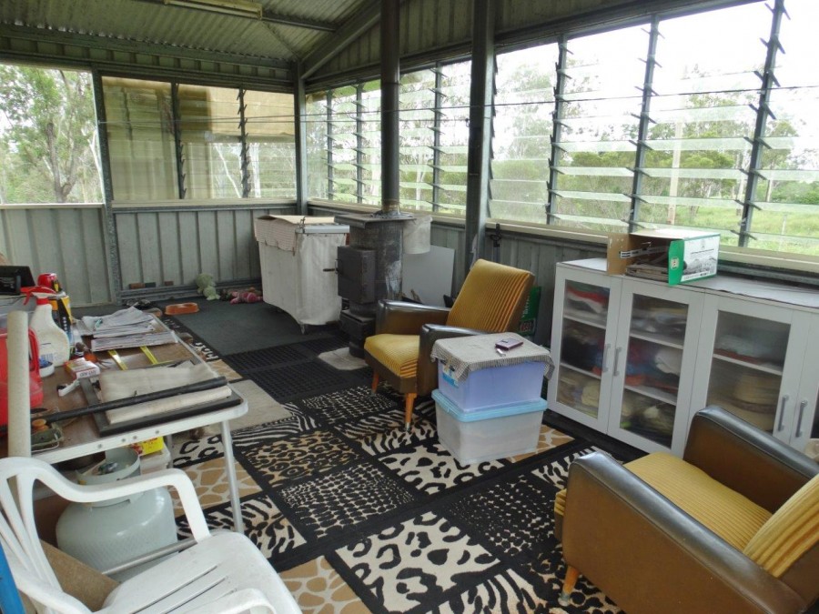 Real Estate in Lowmead