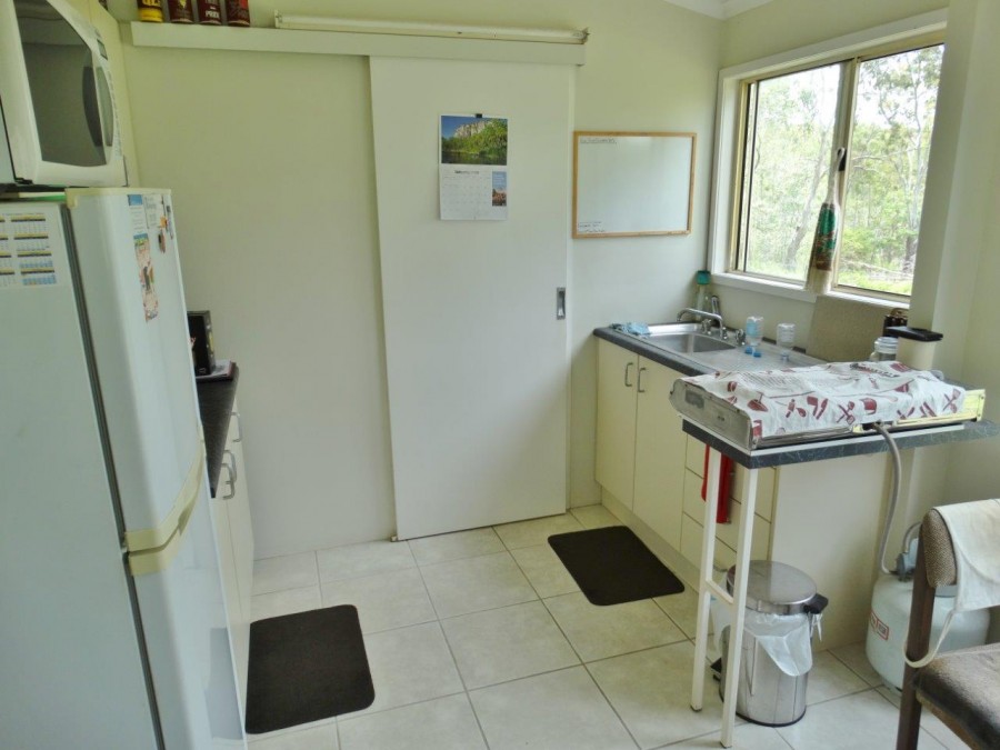 Real Estate in Lowmead