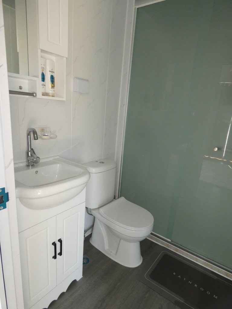 Real Estate in Deepwater