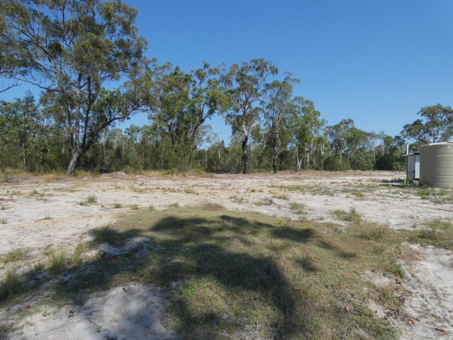 Real Estate in Deepwater