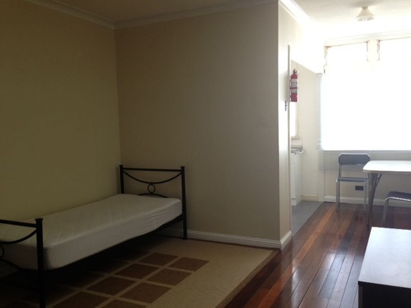 Real Estate in Highgate Hill