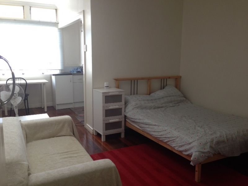 Real Estate in Highgate Hill