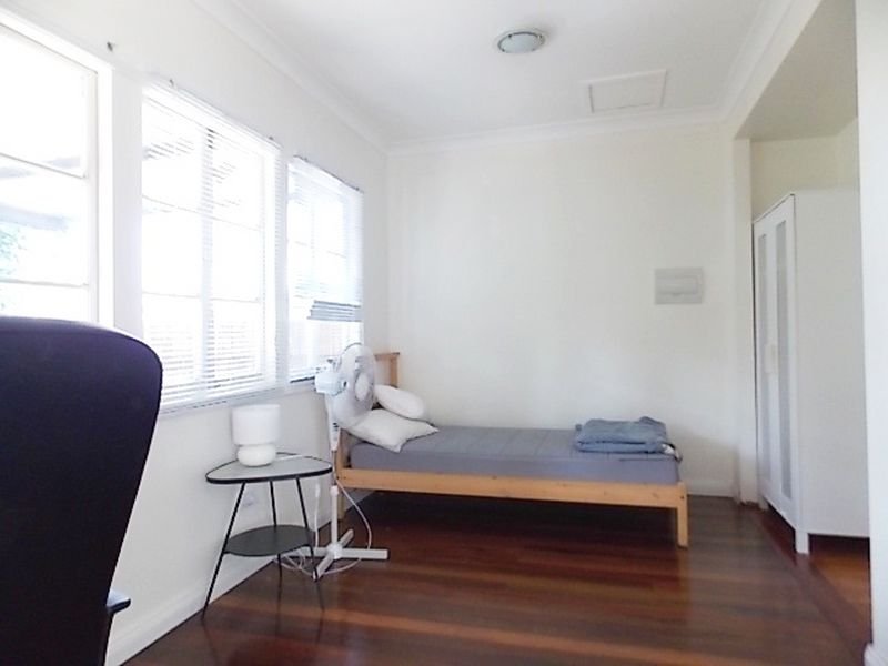 Real Estate in Highgate Hill