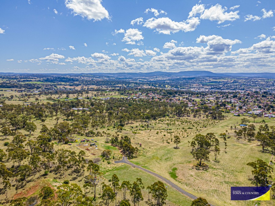 53.C The Avenue, Armidale > Armidale Town & Country Real Estate