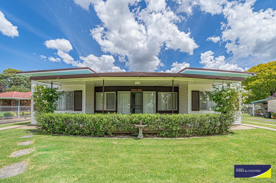 14 Shambrook Avenue Armidale Armidale Town Country Real Estate