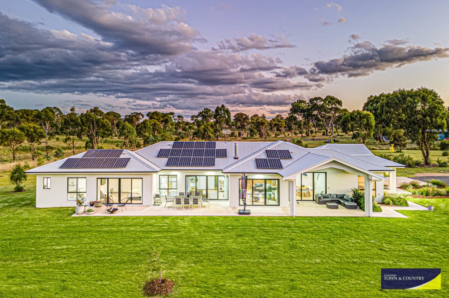 21 Beethoven Lane Armidale Armidale Town Country Real Estate