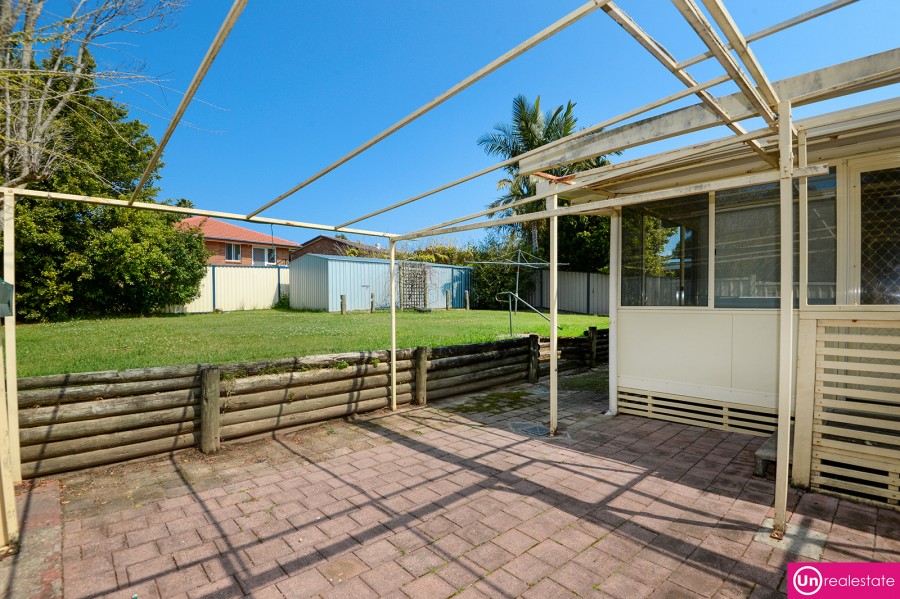 Open for inspection in Toormina