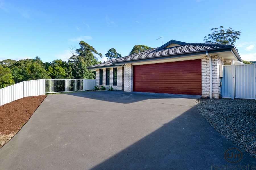 5 Highlander Drive, North Boambee Valley - Front o