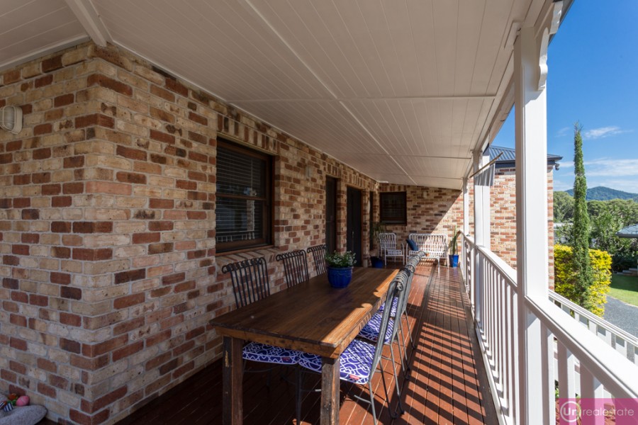 Real Estate in Boambee East