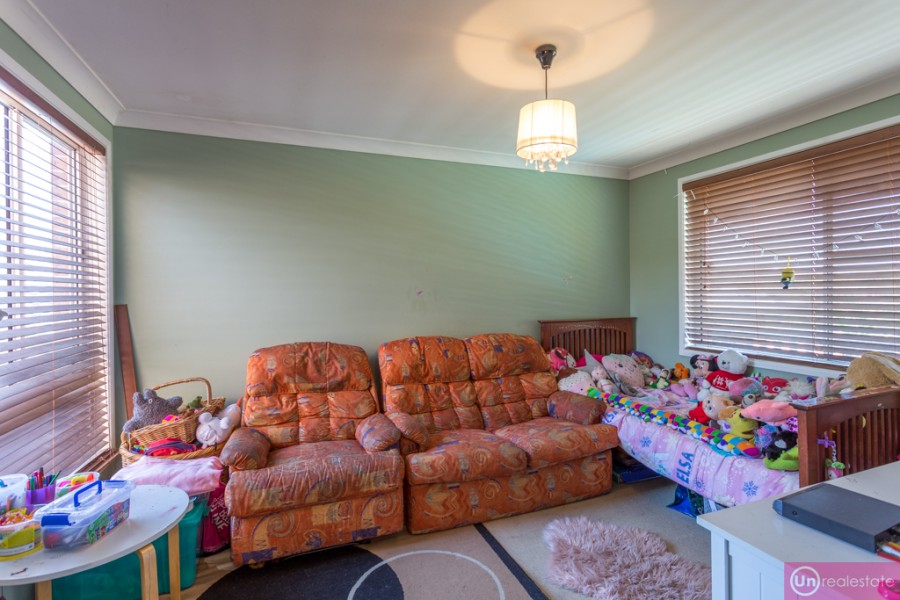 25 De Castella Drive, Boambee East - Living