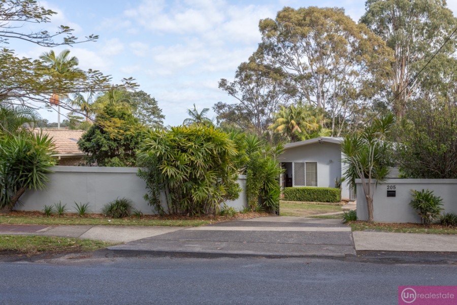 Open for inspection in Toormina