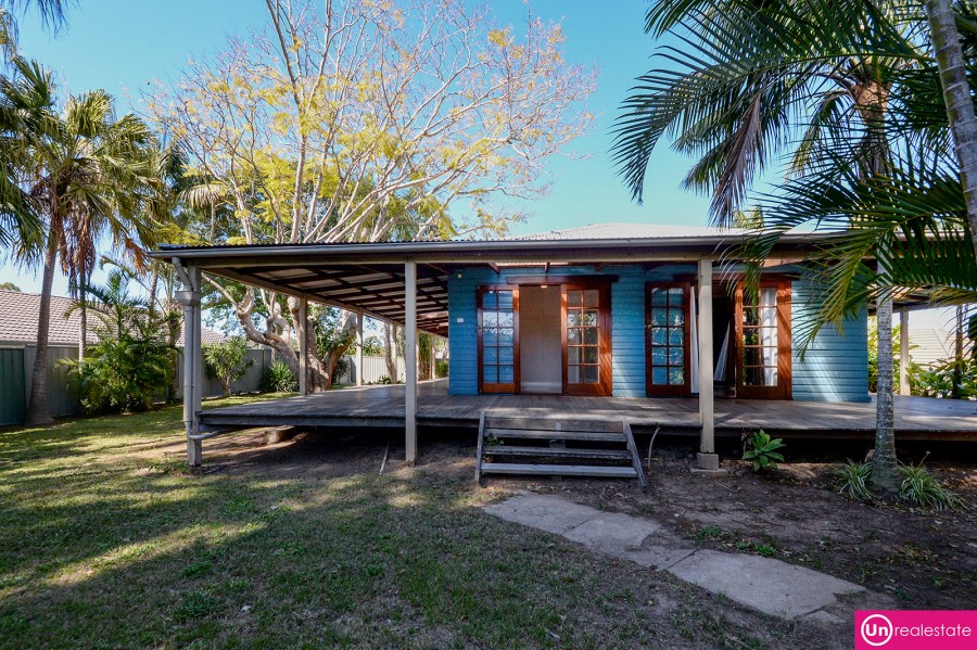 5 Daniel Court, Bonville - Exterior of house/veran