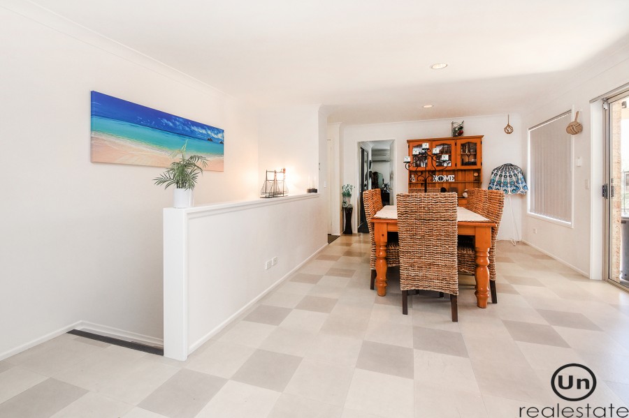 9 Carrywell Crescent, Toormina - Dining