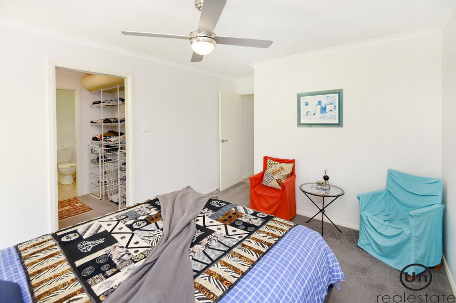1 Daniel Court, Bonville - Bedroom