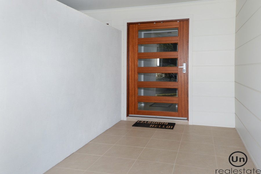 2A Werambie Street, Toormina - Front entry