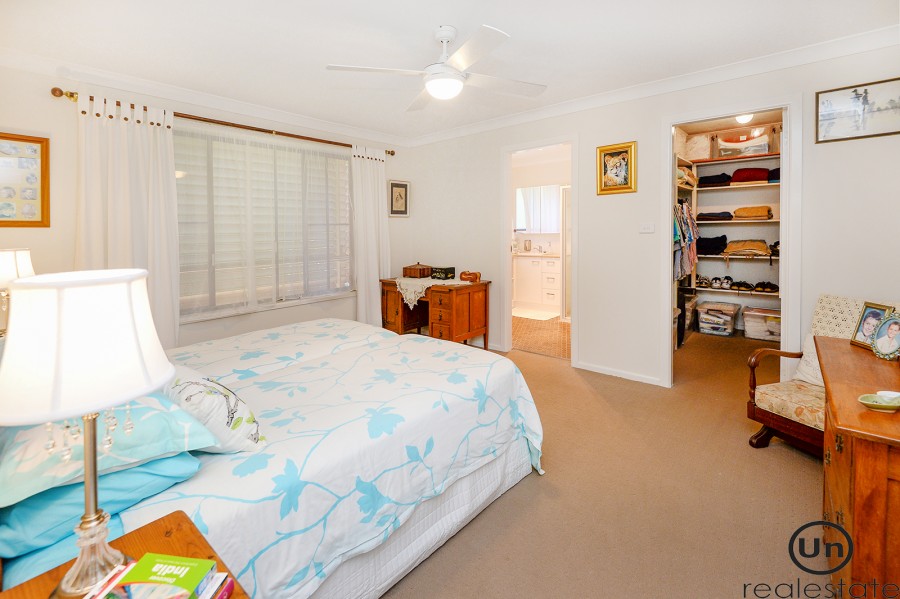 32 Mirroola Crescent, Toormina - Bedroom