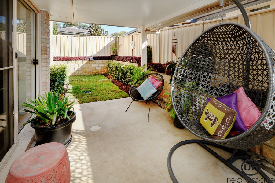 7 Jackwood Grove, Boambee East - Undercover entert