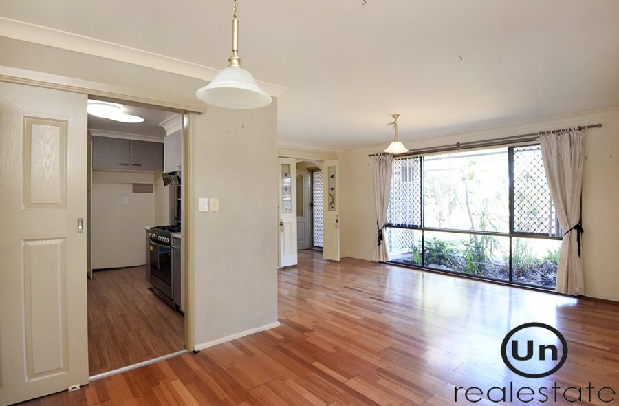 12 McGregor Close, Toormina - Dining/Lounge