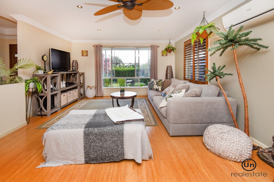 40 Worland Drive, Boambee East - Living