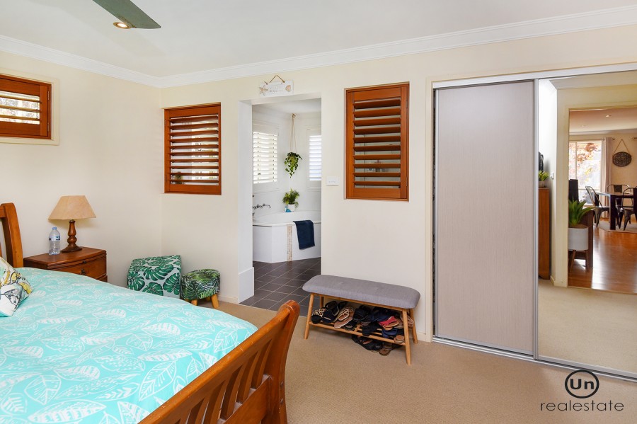 40 Worland Drive, Boambee East - Master Bedroom/en