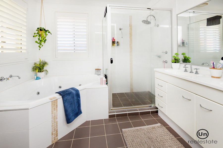 40 Worland Drive, Boambee East - Ensuite 