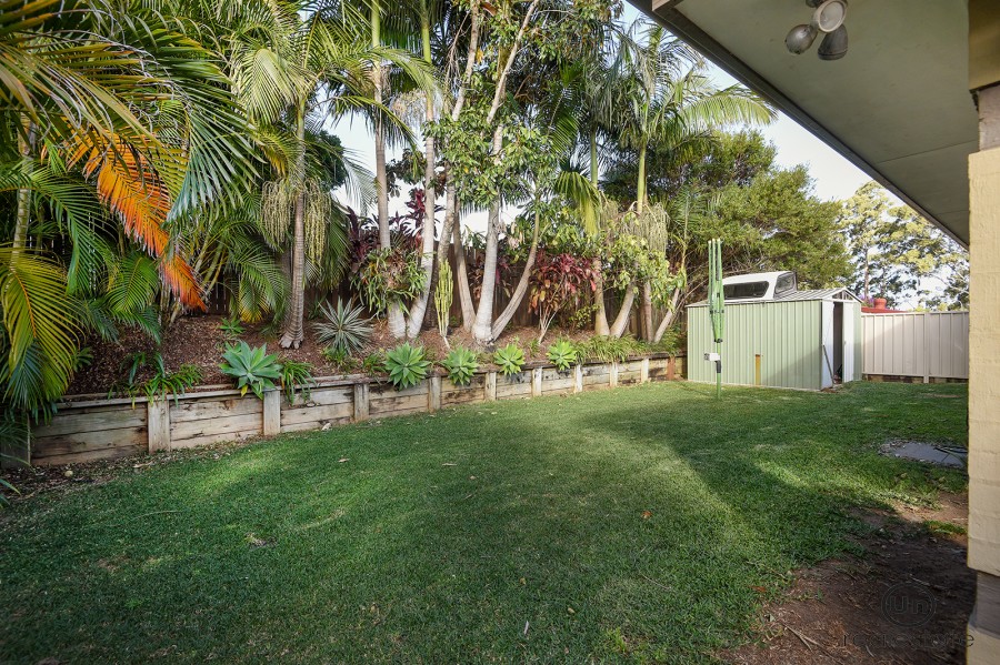 40 Worland Drive, Boambee East - Private rear yard