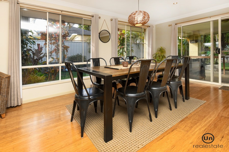 40 Worland Drive, Boambee East - Dining