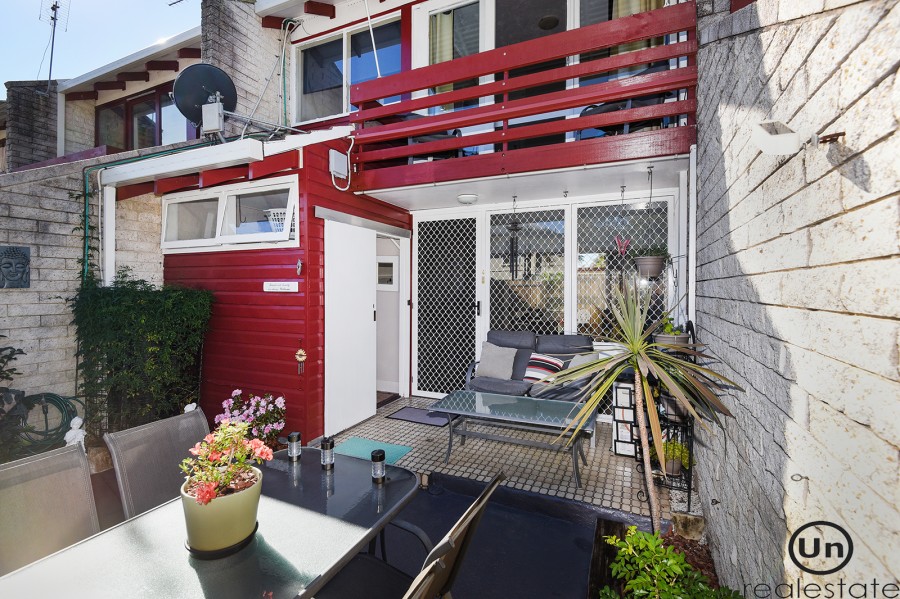 4/18 Combine Street, Coffs Harbour - Outdoor patio