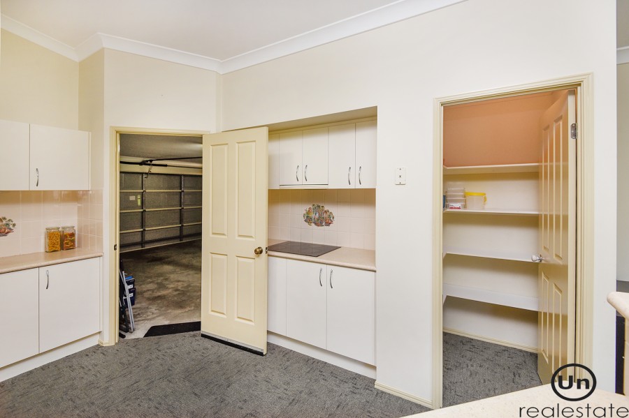 34 De Castella Drive, Boambee East - Kitchen Butle