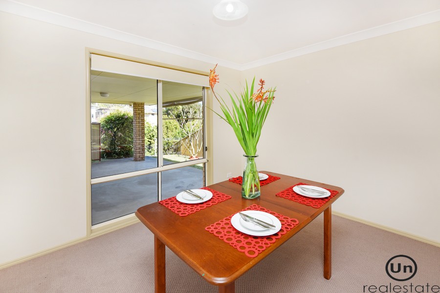 34 De Castella Drive, Boambee East - Dining