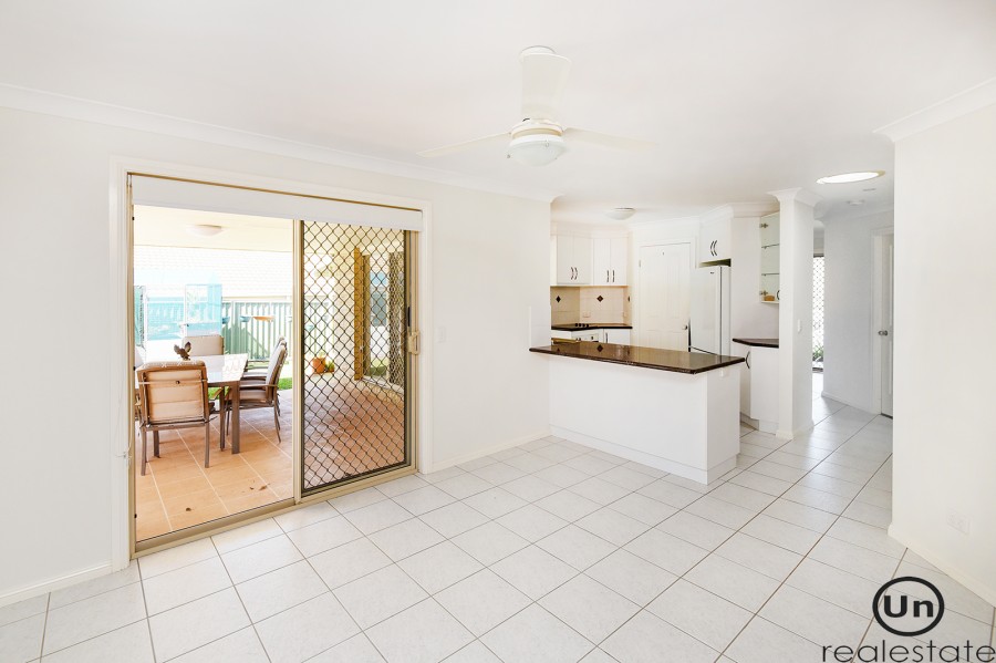 5 Rutland Street, Bonville - Living/Kitchen