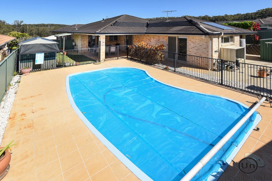 5 Rutland Street, Bonville - Pool