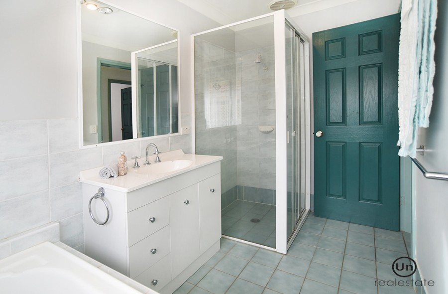 6 Kearn Close, Boambee East - Bathroom
