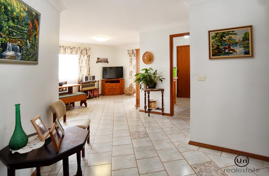 3 Strawberry Close, Woolgoolga - Open plan