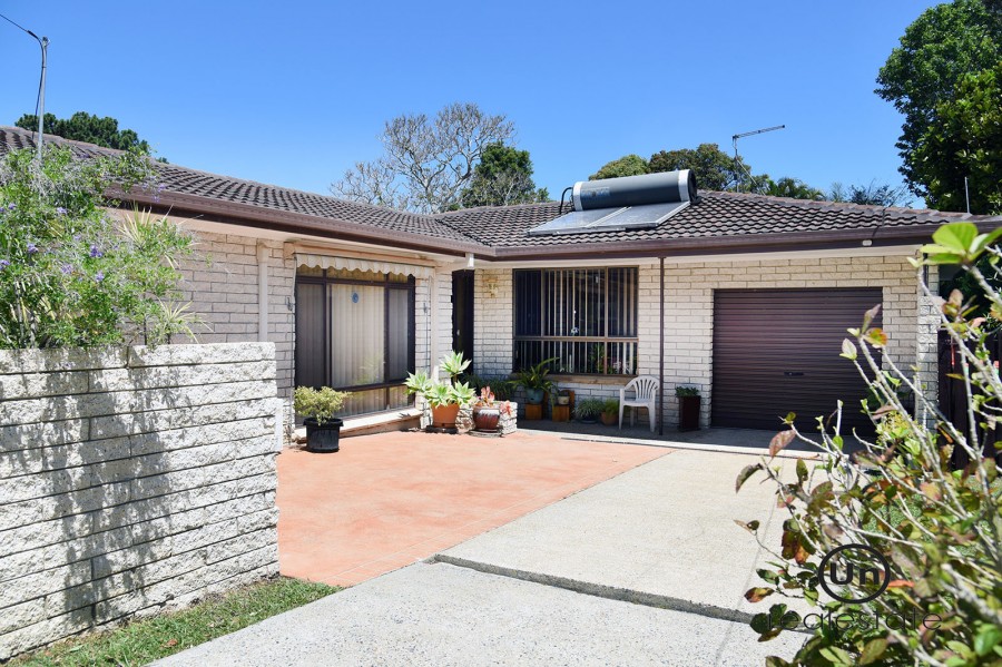 20 Gillibri Crescent, Sawtell - Front of House