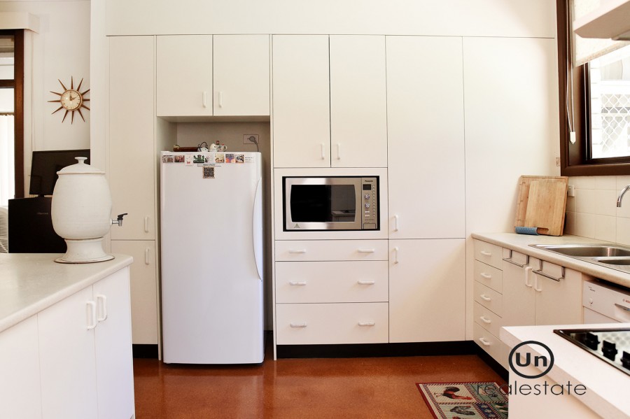 20 Gillibri Crescent, Sawtell - Kitchen