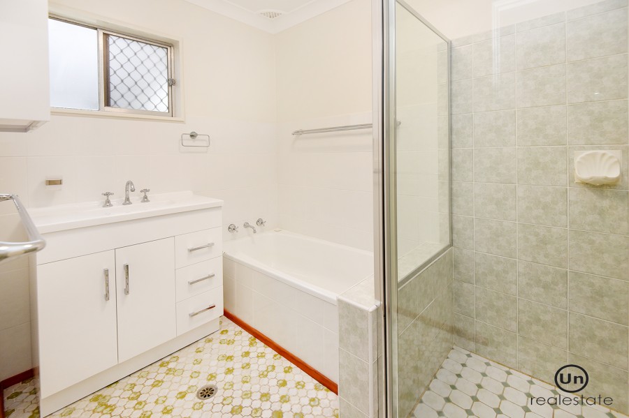 209 Sawtell Road, Toormina - Bathroom