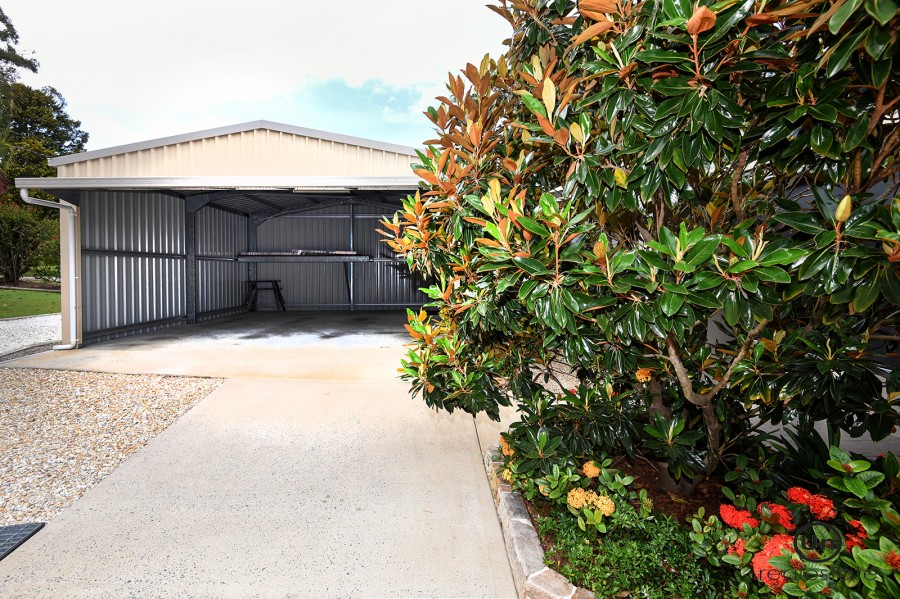 209 Sawtell Road, Toormina - Carport / garden