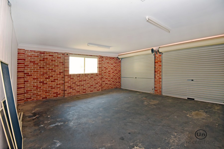 3 Cocos Palm Close, Boambee East - Double garage