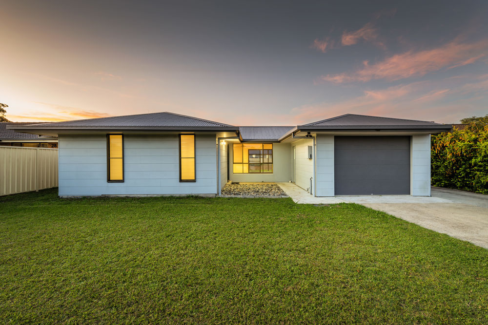 26 Knox Street, Woolgoolga > Vision Property Sales
