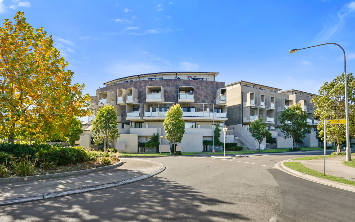 27/1 Glenmore Ridge Drive, Glenmore Park > Property Central