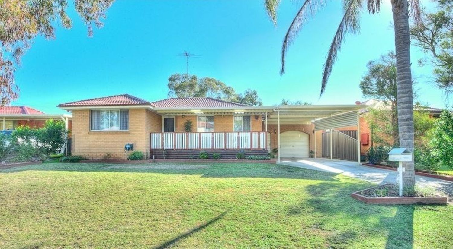 11 Coronation Grove, Cambridge Gardens > Property Central