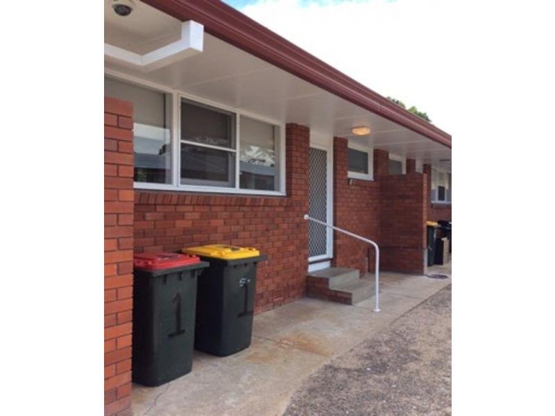 1/96 Belmore Street, Tamworth > Kelly's Real Estate