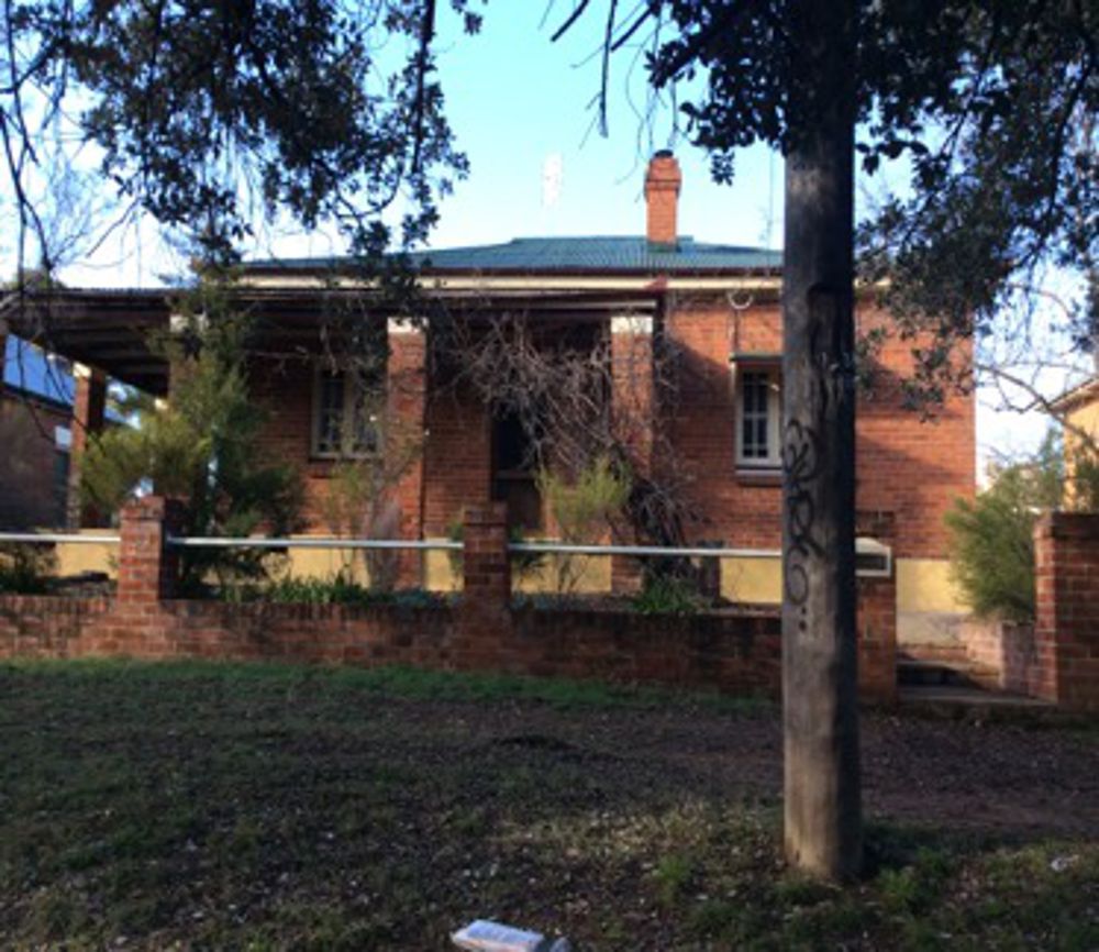 16 Gipps Street, Tamworth > Kelly's Real Estate