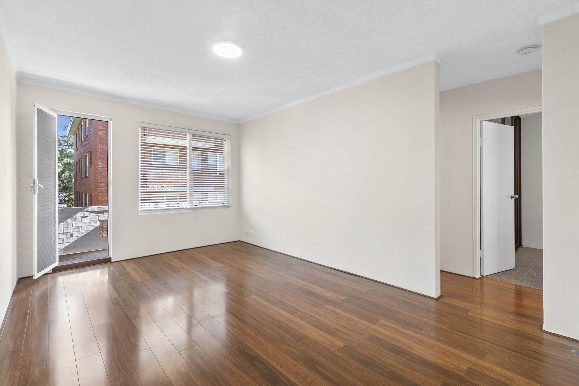 10-10-12-banksia-road-caringbah-ressler-property