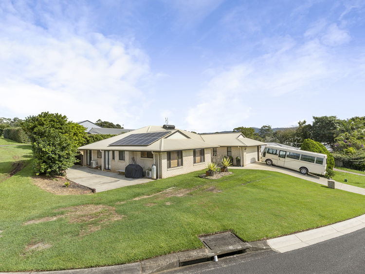 12 Turnberry Court, Nambour > RE/MAX Property Sales