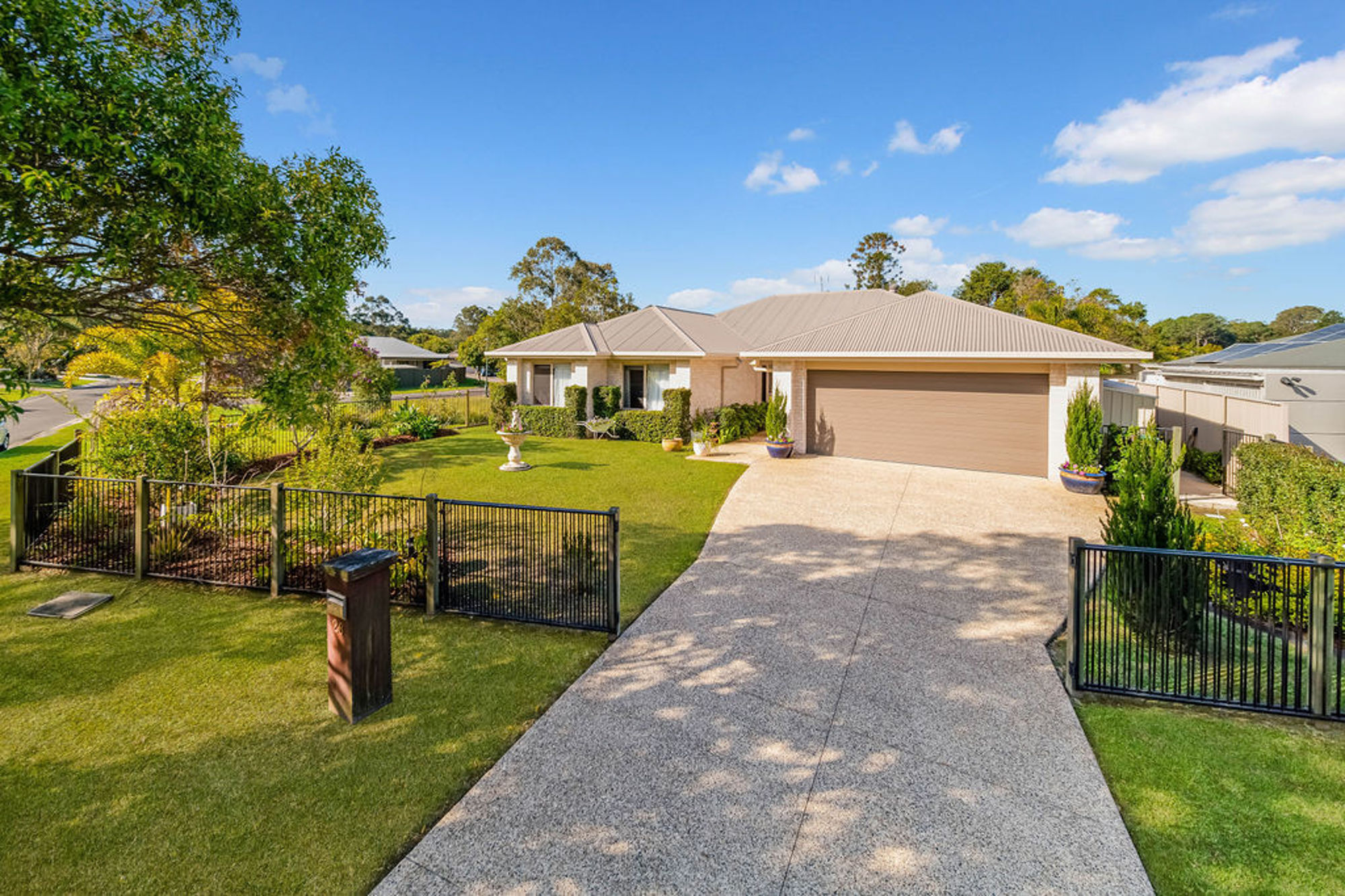 28 Maddock Avenue, Mooloolah Valley > RE/MAX Property Sales