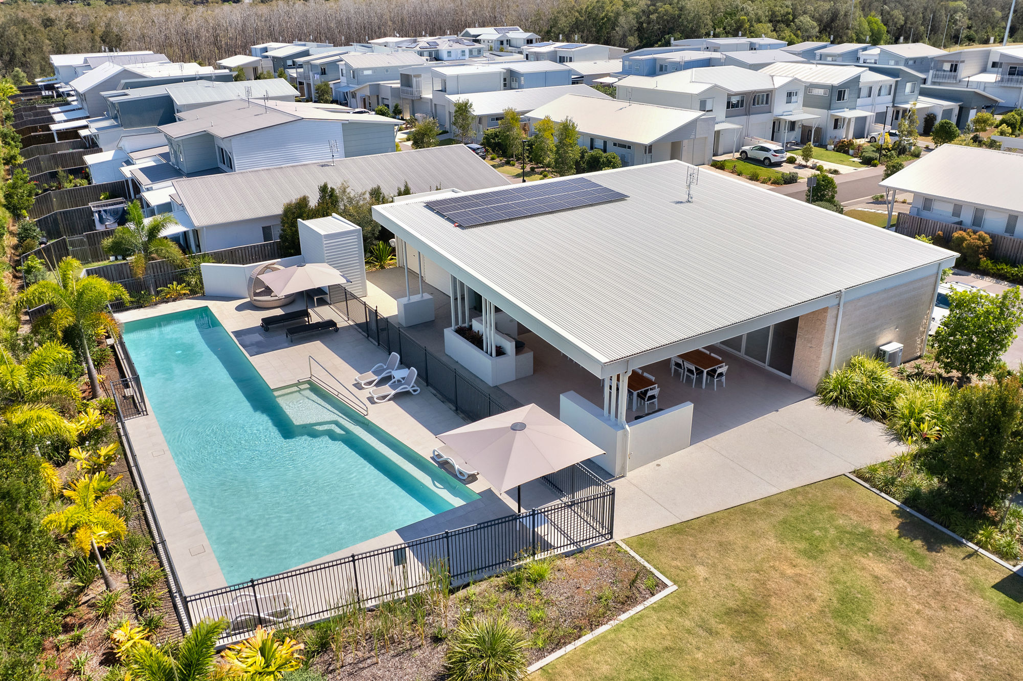 619 Tide Avenue, Maroochydore > RE/MAX Property Sales